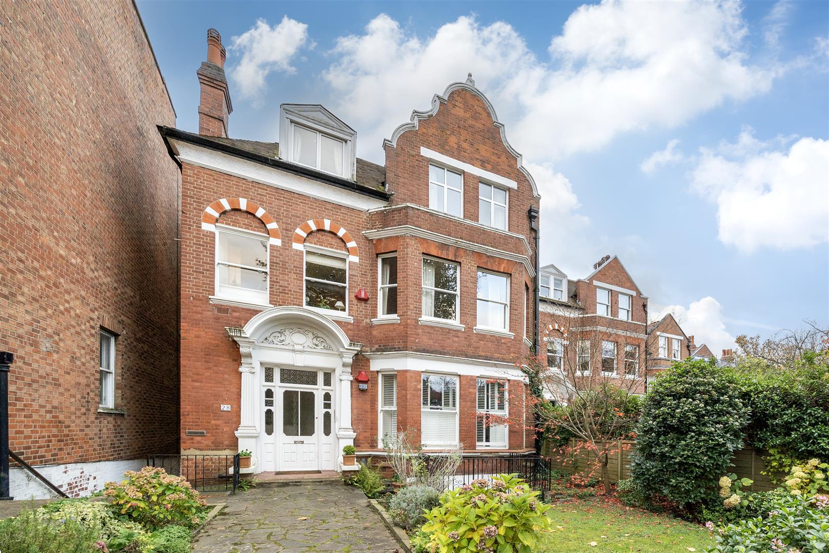 Frognal Lane, London